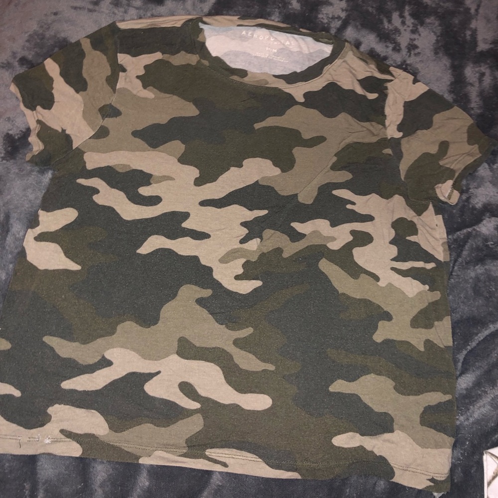 Camo crop top 🤗